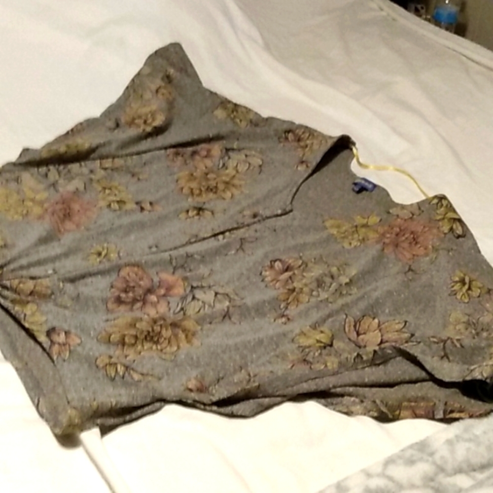 Ladies blouse poncho styles sleeves colorful flowers Mid waist top